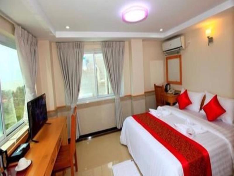 Hotel Novel Yangon Exterior photo